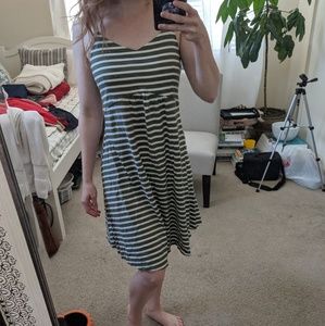 Old Navy dress